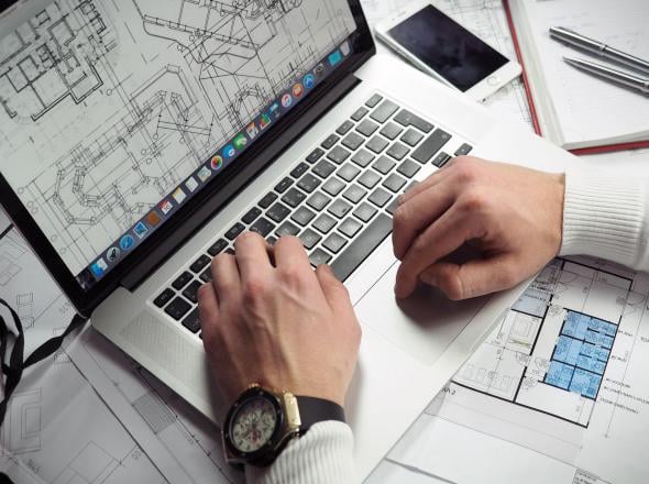 Computadora Portátil Estudiantil