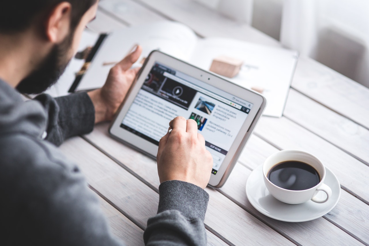 Ventajas de los Anuncios Publicitarios en las Páginas Web