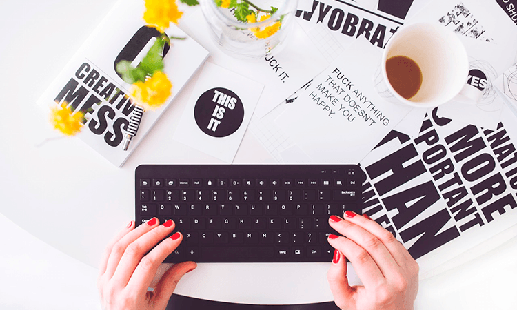 Aprende a crear un sitio de noticias rápido y fácilmente